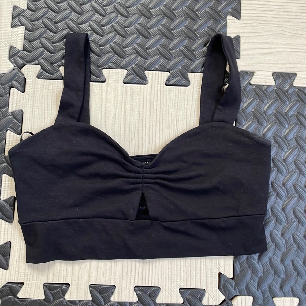 Forever 21 crop tops with peekaboo front. Size m